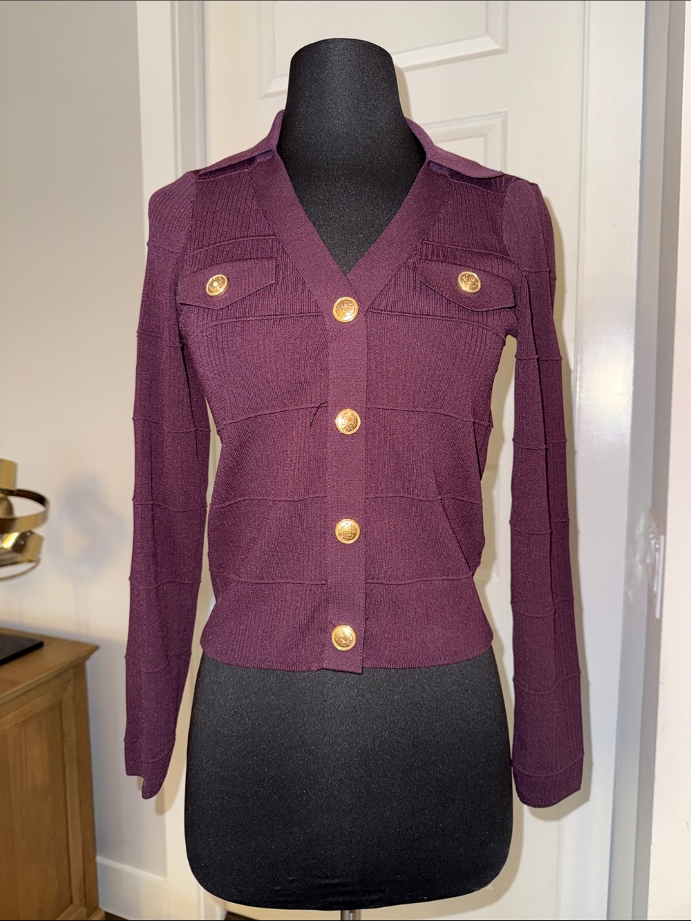 Maeve Plum V-Neck Button Front Cardigan with Gold Buttons Sz XXS